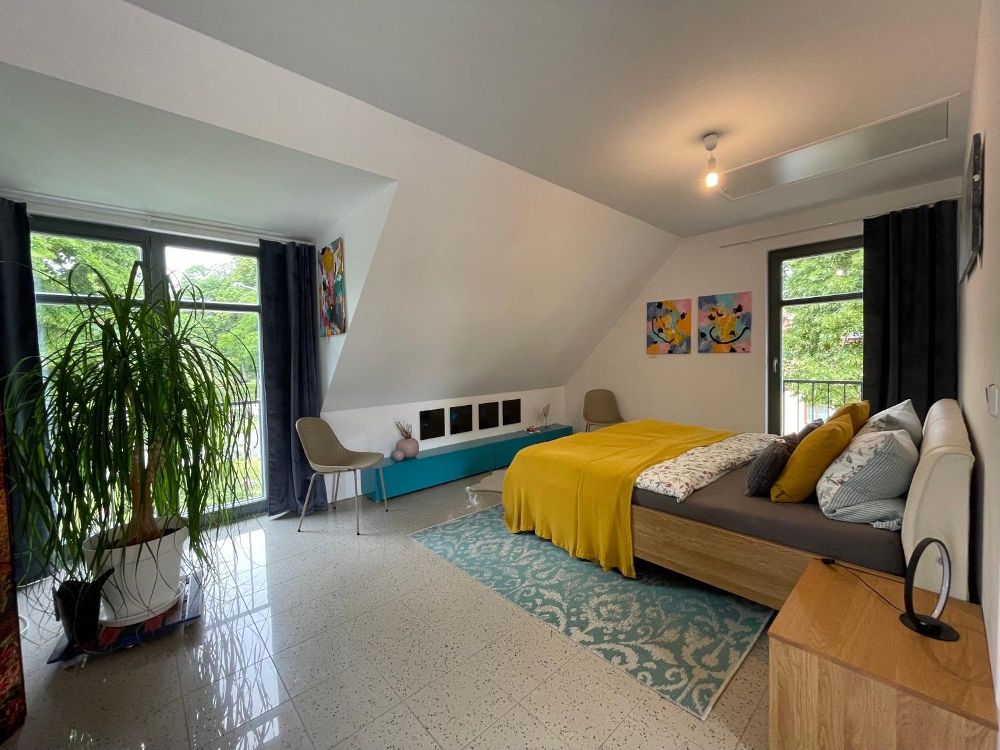 Ferienhaus Ferienwohnung Potsdam Diegalerie Am Schlosspark Marquardt Eksteriør bilde